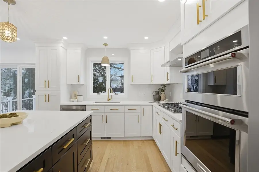 44 Lakeview Terrace, Waltham, MA 02451 - #3