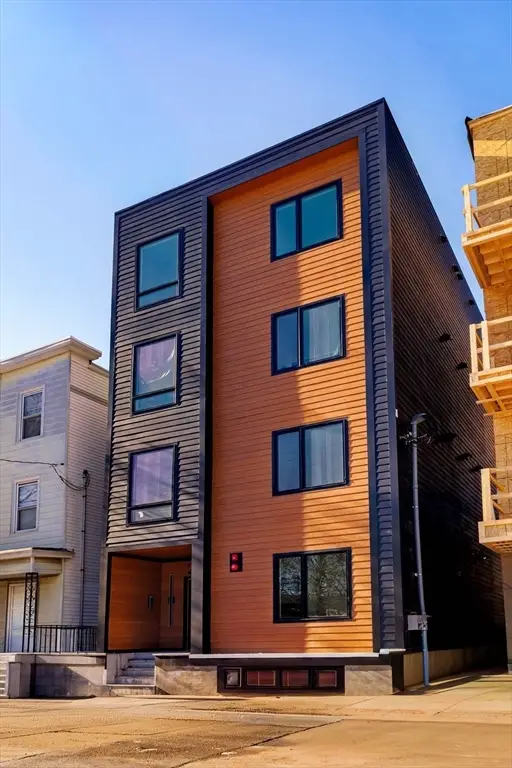 246 Bremen St #3, Boston, MA 02128 - #2