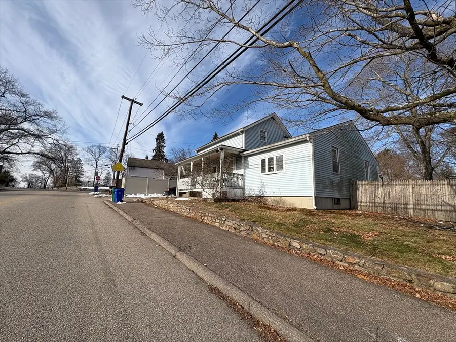 195 Brown St, Attleboro, MA 02703 - #2