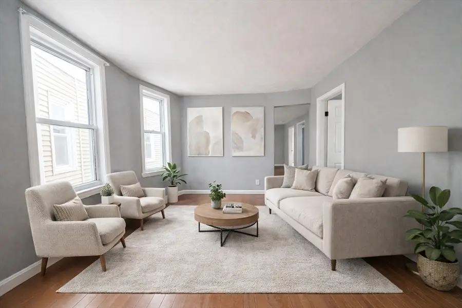 37 Maverick St, Chelsea, MA 02150 - #3