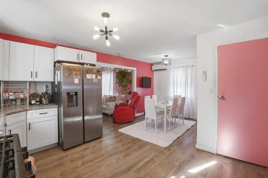 28 Warnock Street, Lowell, MA 01852 - #3