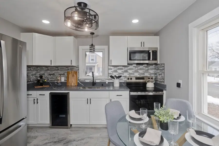 1709 Memorial Dr, Chicopee, MA 01020 - #2