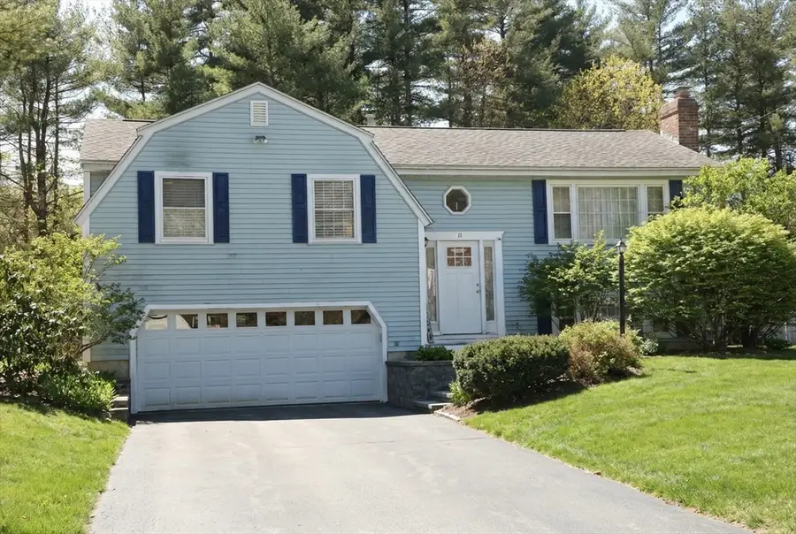 11 Maplewood Dr, Townsend, MA 01469 - #3
