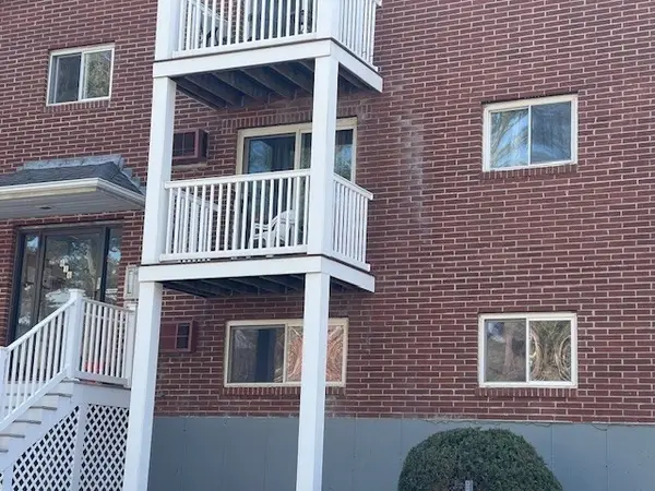 616 Boston Post Rd E #9, Marlborough, MA 01752