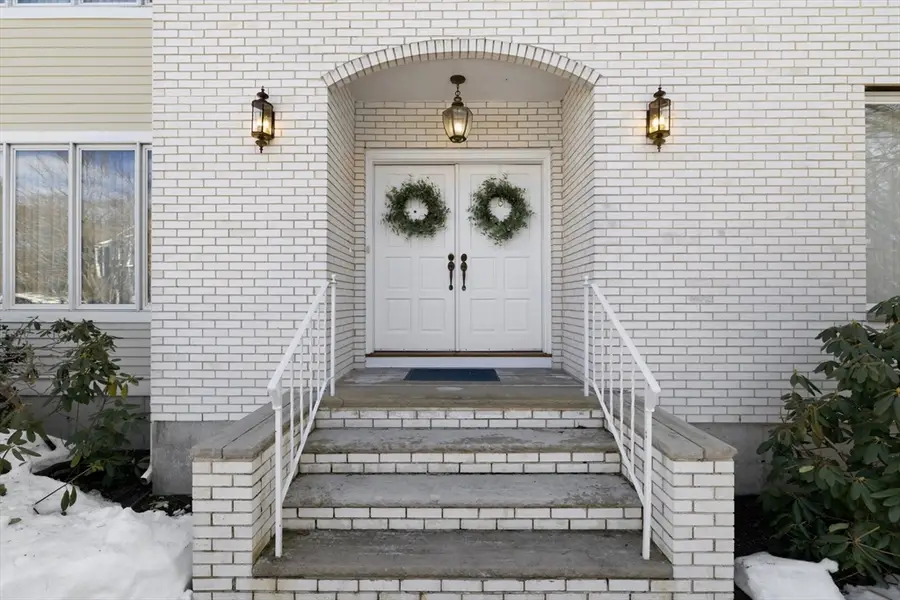 6 Hearthstone Pl, Andover, MA 01810 - #2