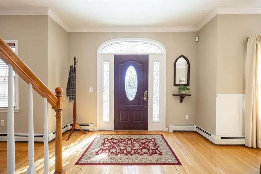 48 Laurel Dr, Hudson, MA 01749 - #3