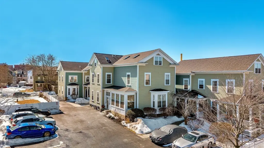 121 East Cottage Street. #UNIT 4, Boston, MA 02125 - #1