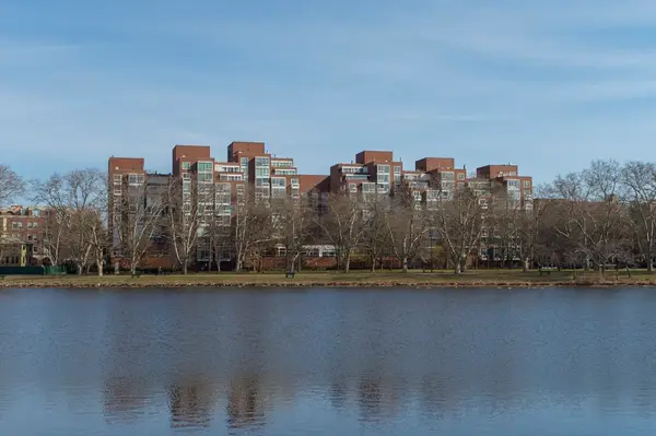 975 Memorial Drive #211, Cambridge, MA 02138