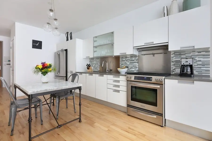 346 Congress St #305, Boston, MA 02210 - #3