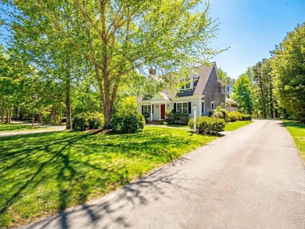 28 Watercourse Pl, Plymouth, MA 02360 - #1