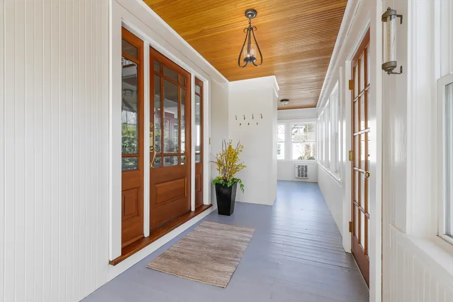 25 Washburn Ave, Wellesley, MA 02481 - #3