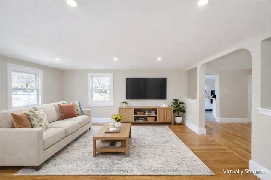 28 Newton Ct., Weymouth, MA 02191 - #3