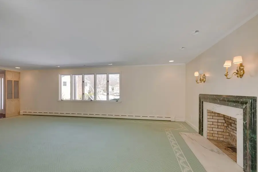 35 Hollywood Rd, Winchester, MA 01890 - #3