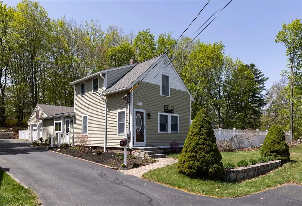 13 Summer St, Hopkinton, MA 01748 - #1