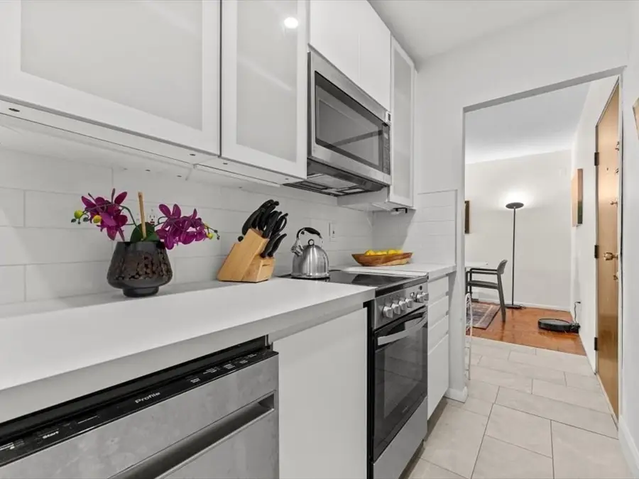 2353 Massachusetts Ave #44, Cambridge, MA 02140 - #2