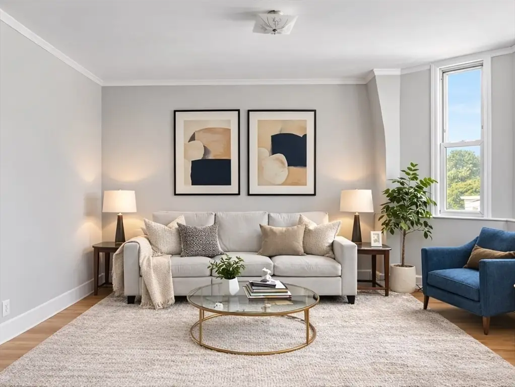 262 Sidney St #3, Cambridge, MA 02139 - #1