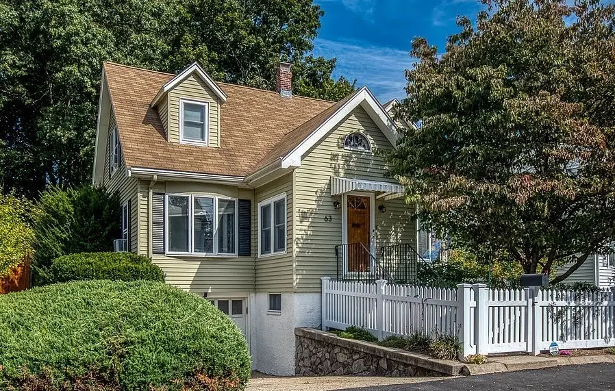 63 Dixon Ave, Dedham, MA 02026 - #2