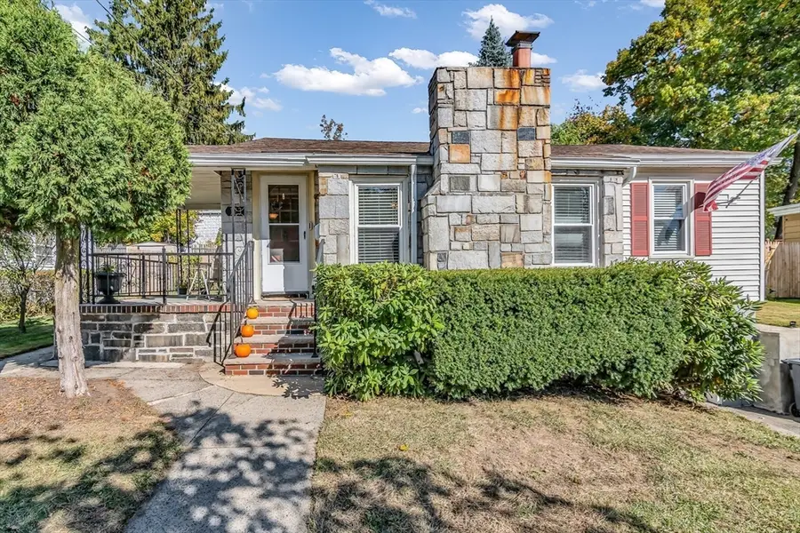 123 Lawrence Street, Methuen, MA 01844 - #2