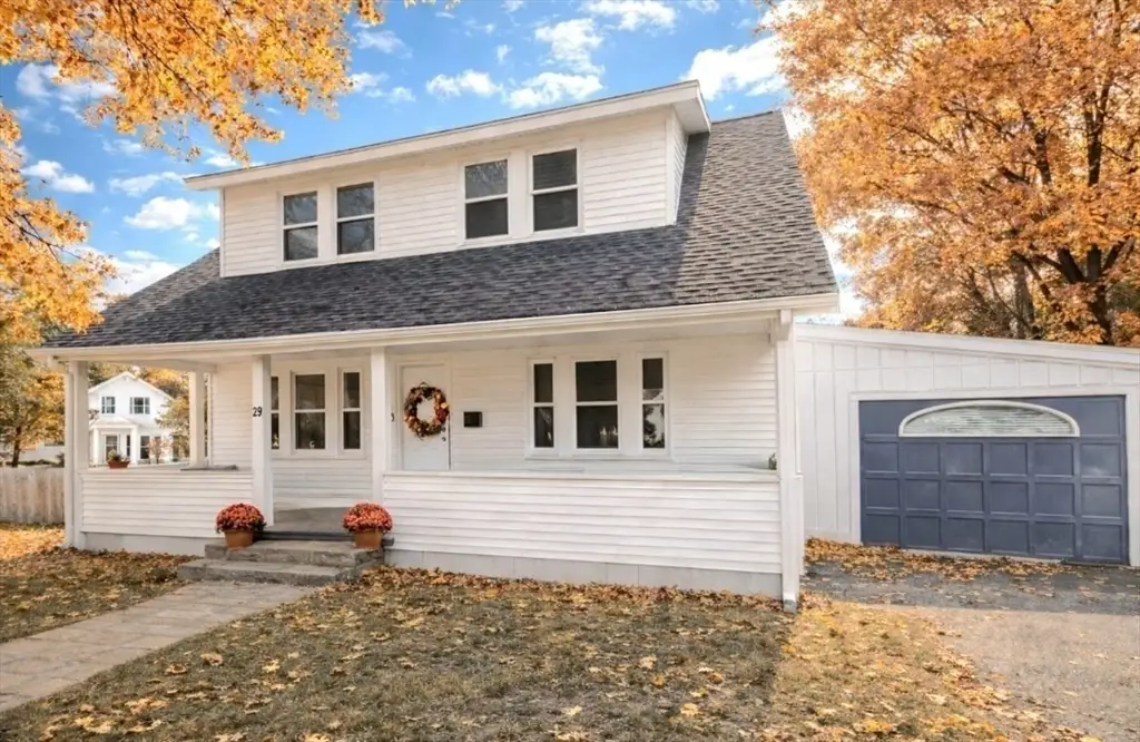 29 Jefferson St, Taunton, MA 02780 - #1