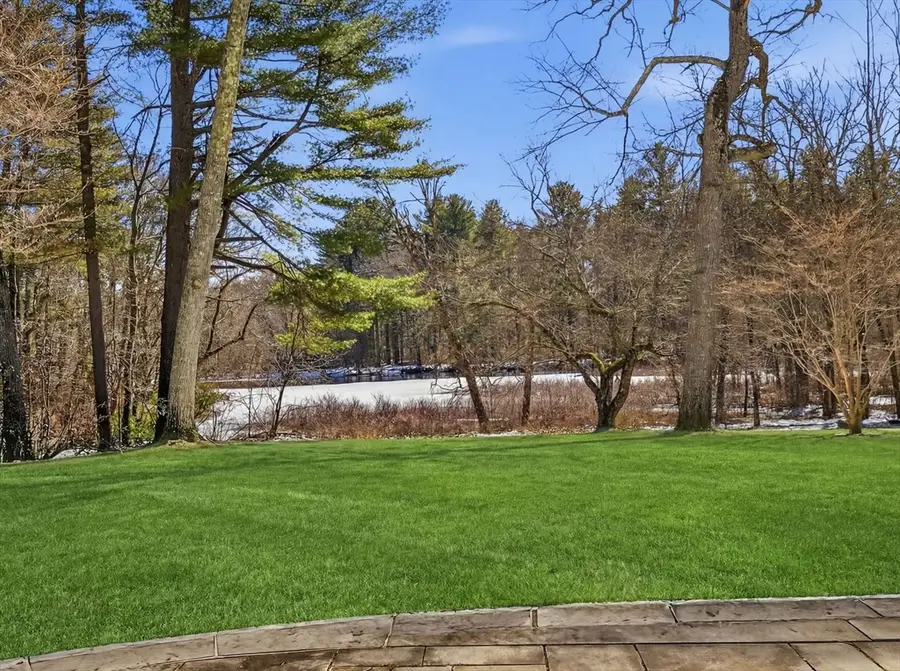 12 Winding River Cir, Wellesley, MA 02482 - #3