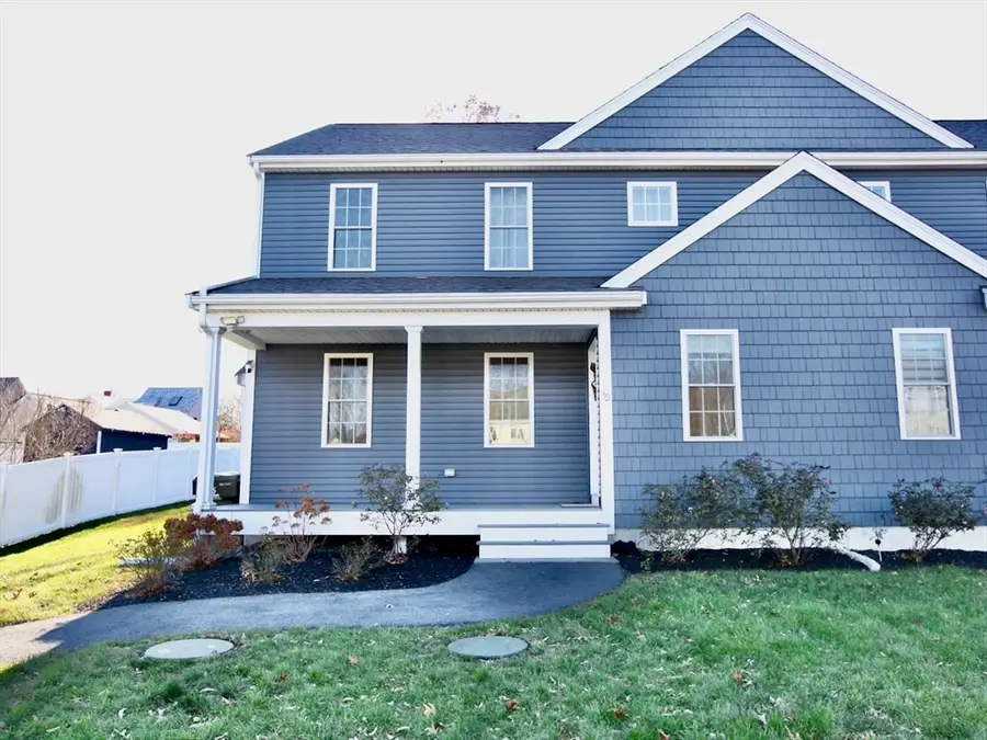 10 Oak Meadow Pl #10, Bridgewater, MA 02324 - #3