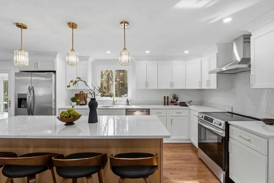 37 Moonpenny Dr, Boxford, MA 01921 - #3