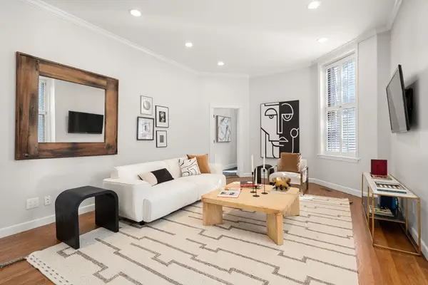 226 Marlborough Street #5, Boston, MA 02116