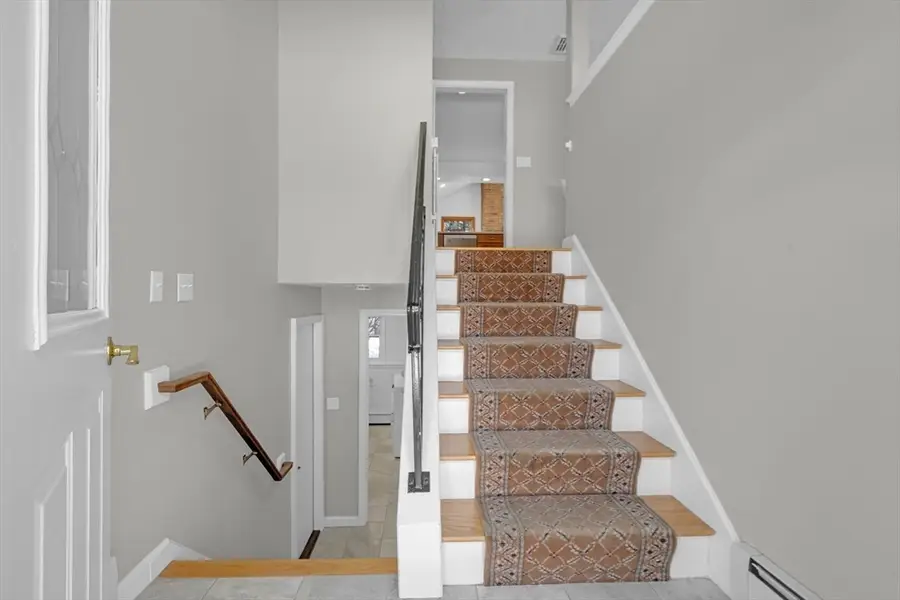 19 Maplecrest Drive, Southborough, MA 01772 - #2