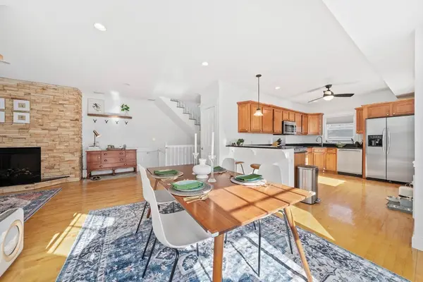 40 Pleasant St #2, Arlington, MA 02476