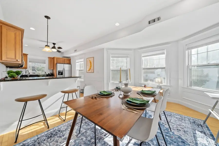 40 Pleasant St #2, Arlington, MA 02476 - #2