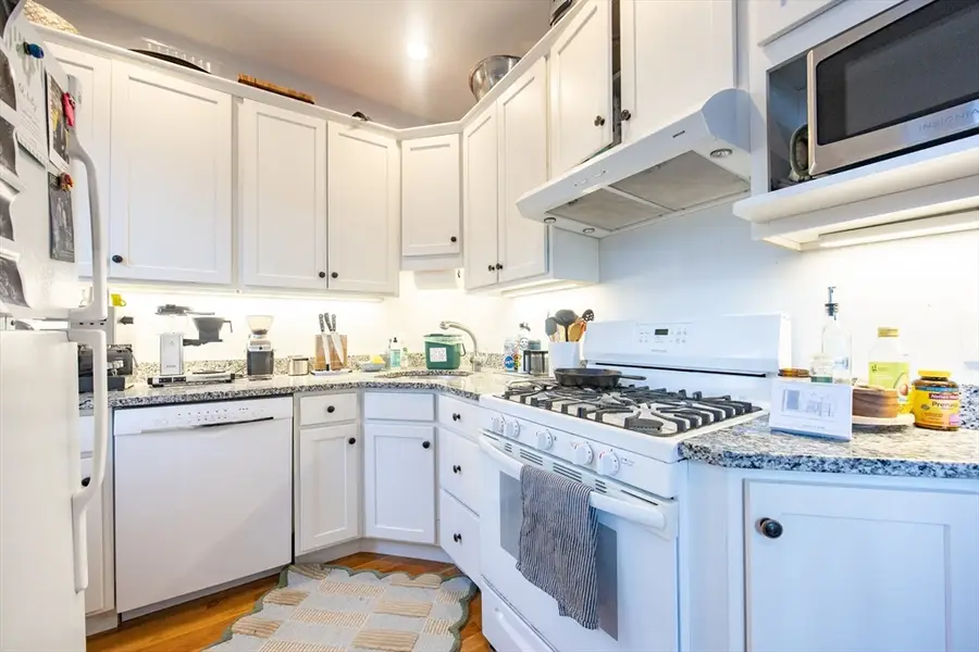 88 Hancock St #12, Cambridge, MA 02139 - #3