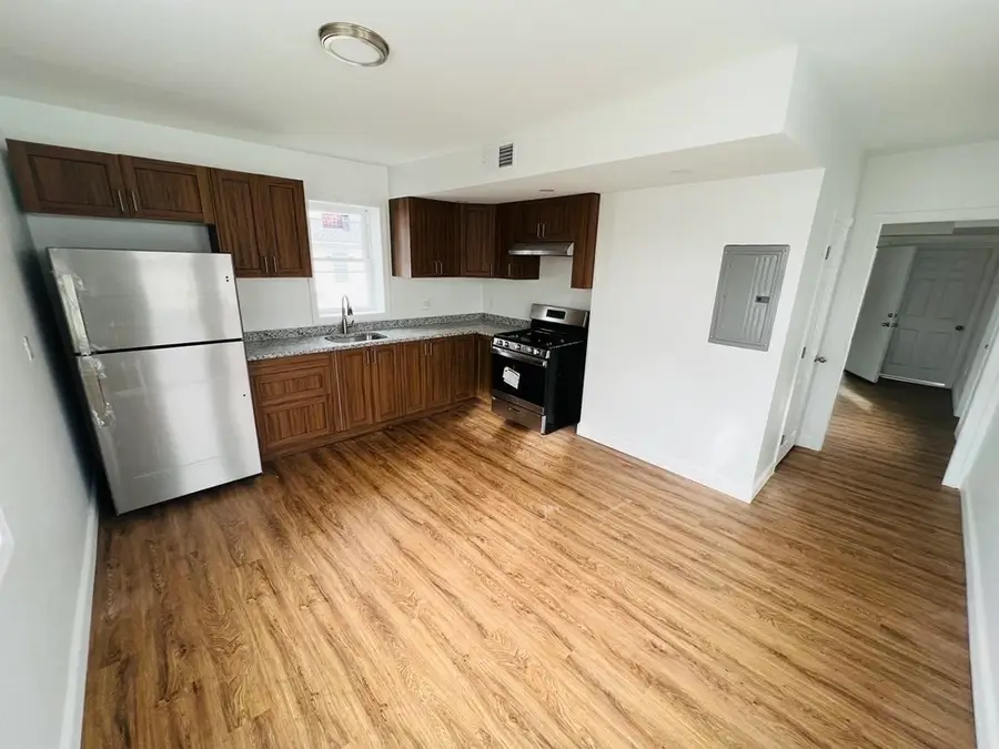 10 Spring St., Taunton, MA 02780 - #2