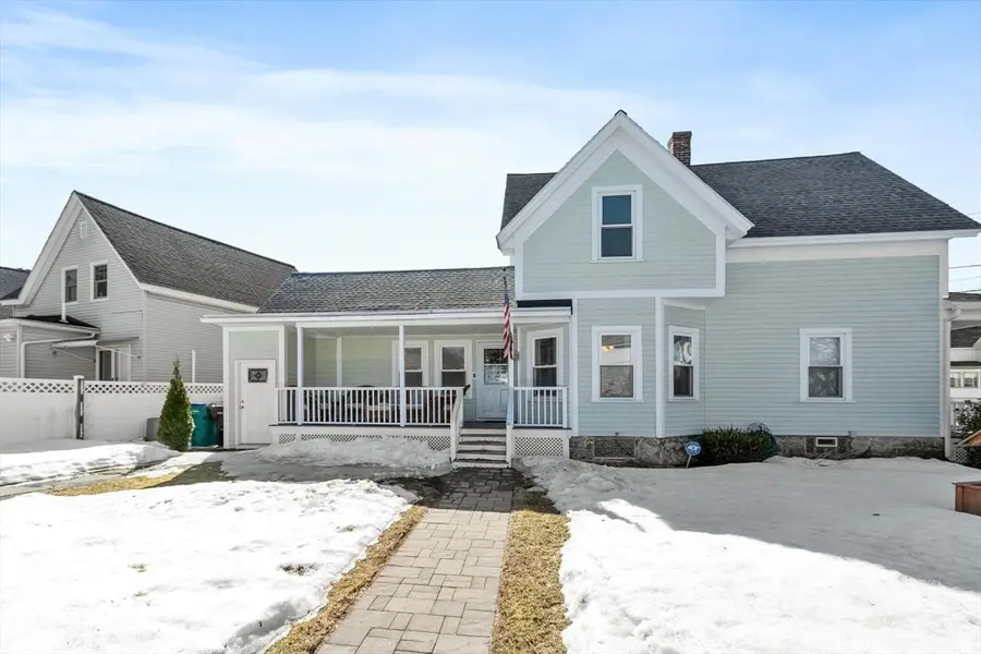 104 Woodward Ave, Lowell, MA 01854 - #2