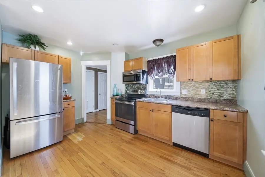 12 Eade St, Lynn, MA 01902 - #3