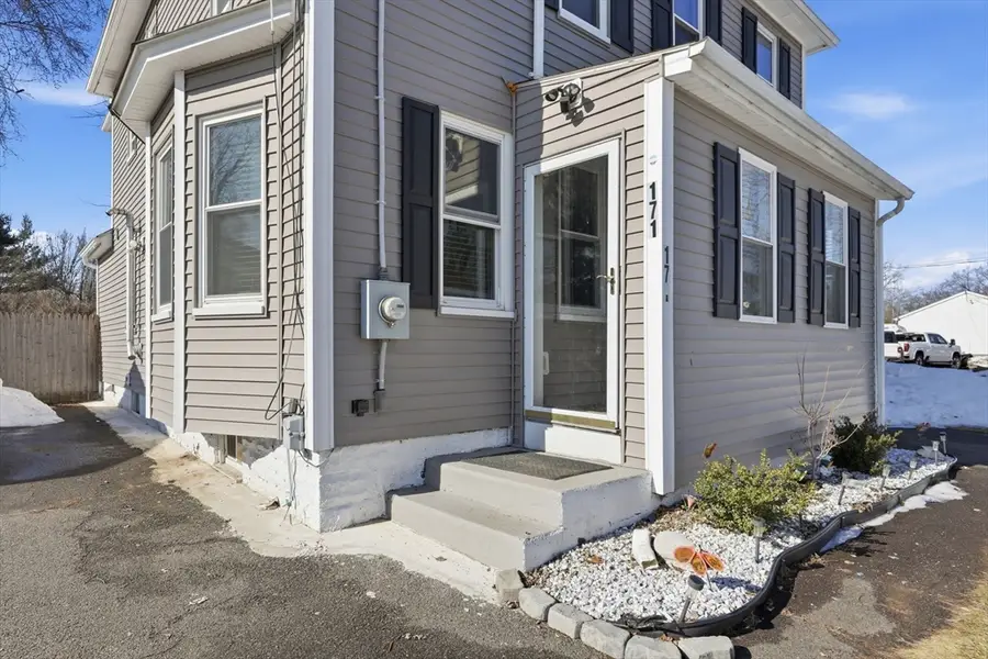 171 State St, Chicopee, MA 01013 - #3