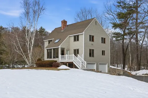 10 Laurel Lane, Groton, MA 01450