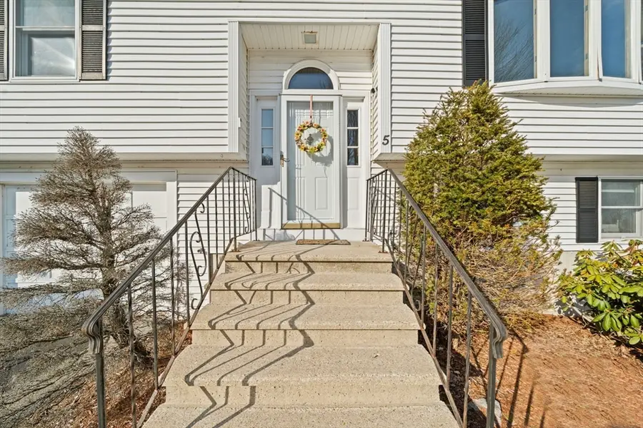 5 Jessica Lane, Wakefield, MA 01880 - #2