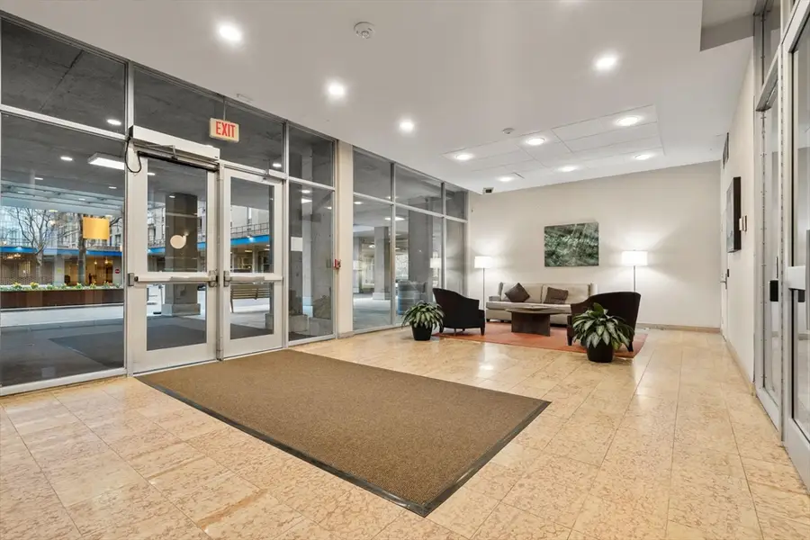 77 Pond Ave #805, Brookline, MA 02445 - #3