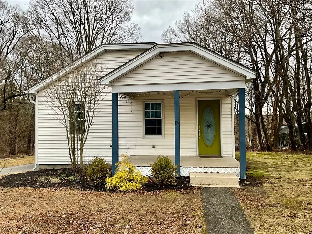 12 C St, Douglas, MA 01516 - #1