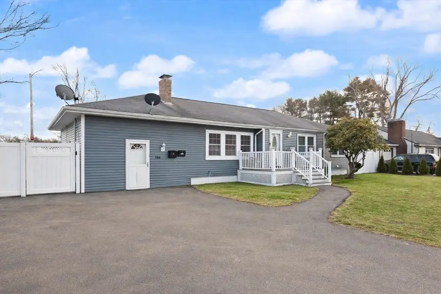 134 Oak St, Brockton, MA 02301 - #2