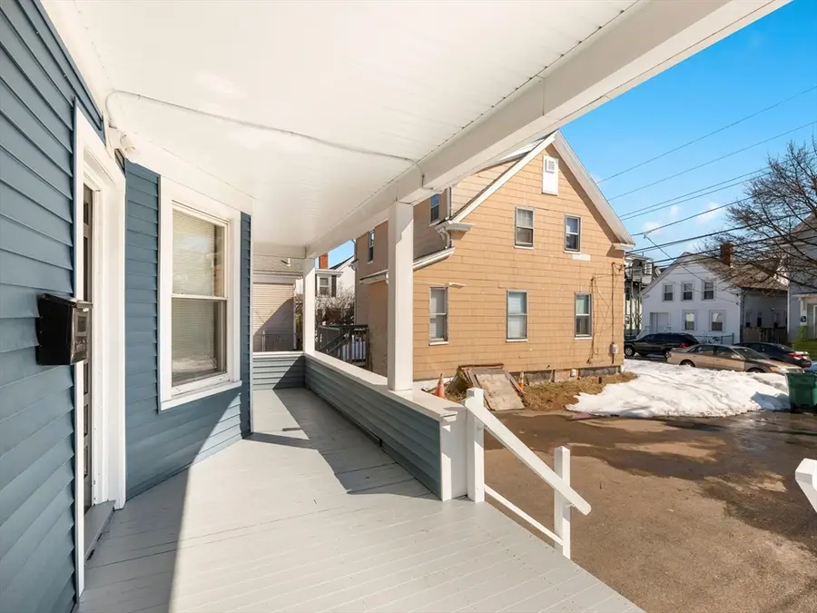 37 Howard St, Lynn, MA 01902 - #3