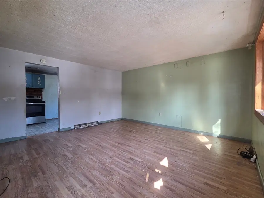 19 Greenwood Ave, Shrewsbury, MA 01545 - #2