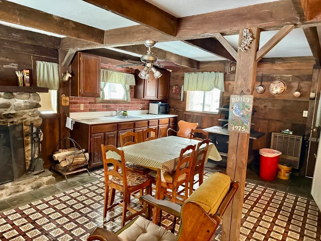 23 E Brook Dr, Heath, MA 01346 - #1