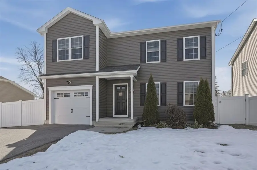 322 Gilbert Avenue, Springfield, MA 01119 - #3