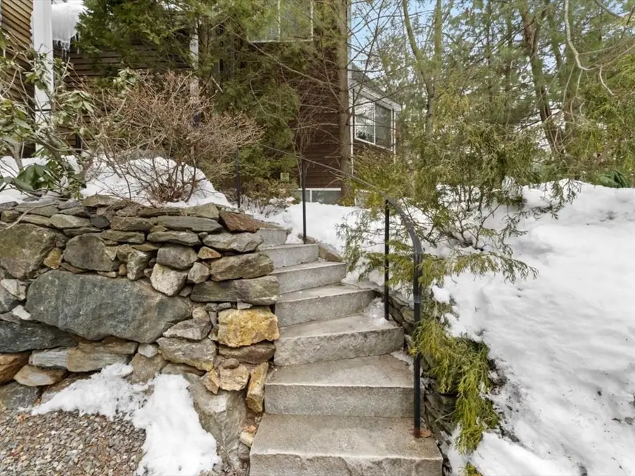 29 Deer Path #29, Hudson, MA 01749 - #3