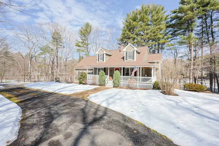 55 Northbridge Road, Mendon, MA 01756 - #3
