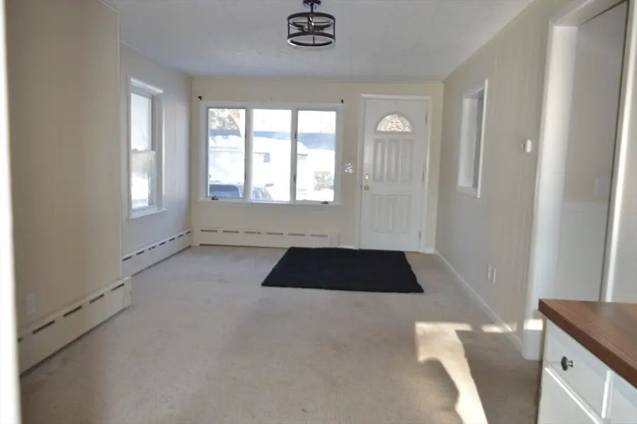 40 Flora Road, Attleboro, MA 02703 - #3