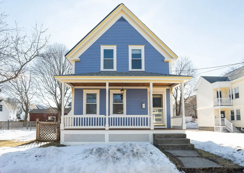 38 Starbird St, Lowell, MA 01854 - #1