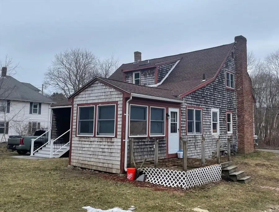 127 King Street, Hanover, MA 02339 - #2