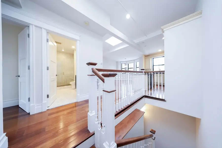 692 Tremont St #6, Boston, MA 02118 - #3